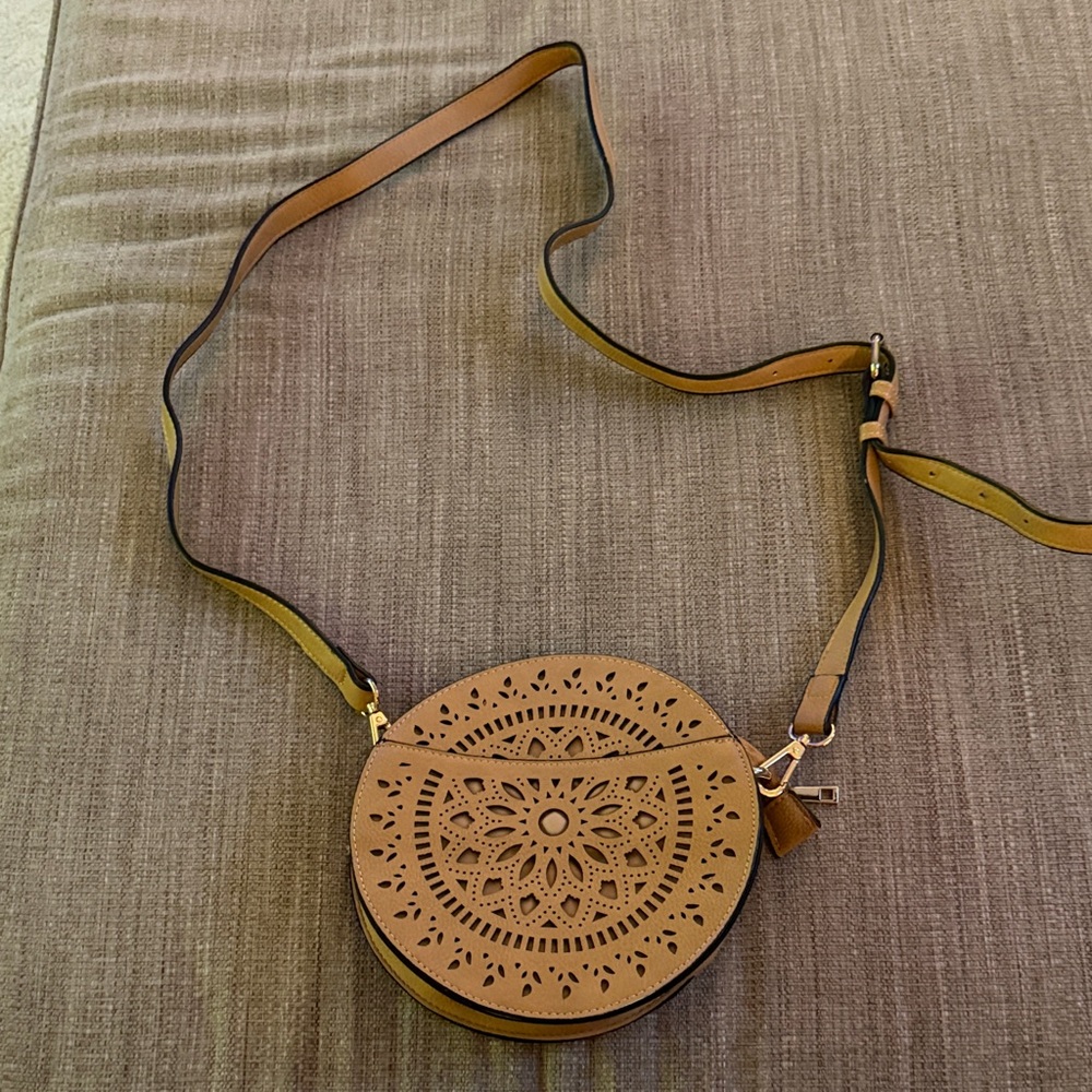 Unique Circular Cut-Out Crossbody Bag in Camel